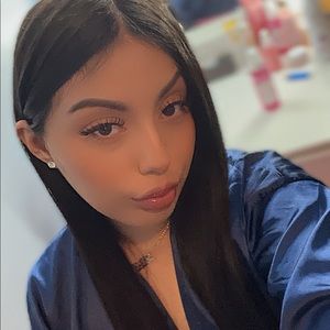 Meet your Posher, Zully